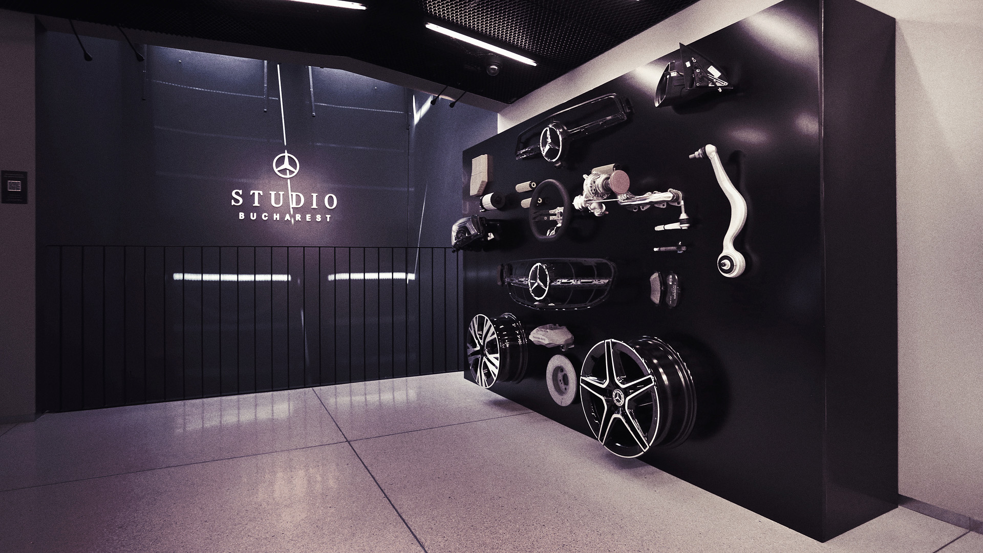 Mercedes Benz Studio Bucharest 140 Years AR Experience